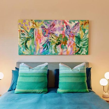 Vine Close Apartment Хийлсвил Екстериор снимка