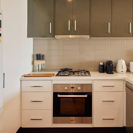 Vine Close Apartment Хийлсвил Екстериор снимка